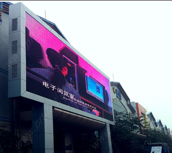 DIP346 P16 Full Color LED Display Outdoor with High Brightness