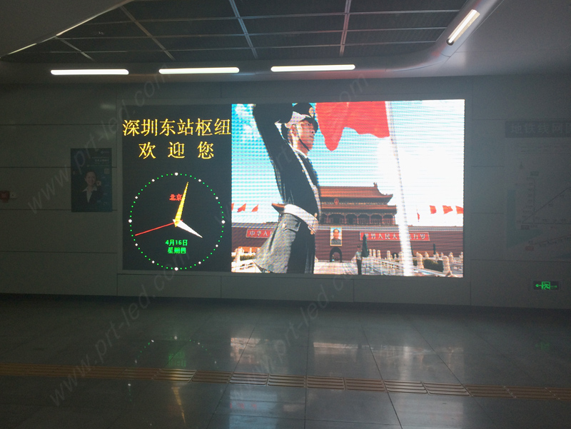 High Brightness P8 Full Color Advertising Billboard for Station/Airport