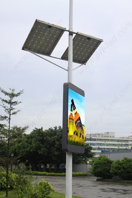 Full Color Outdoor LED Display HD P5 for Roadside Standing Poles