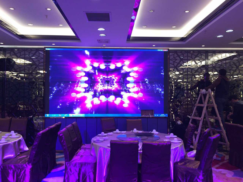 HD Indoor P3 Full Color LED Display for Rental with 576X576mm Panel