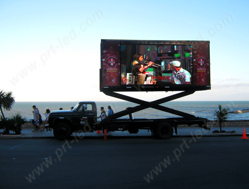 Truck/Trailer Mounted SMD P10 Outdoor LED Moving Sign