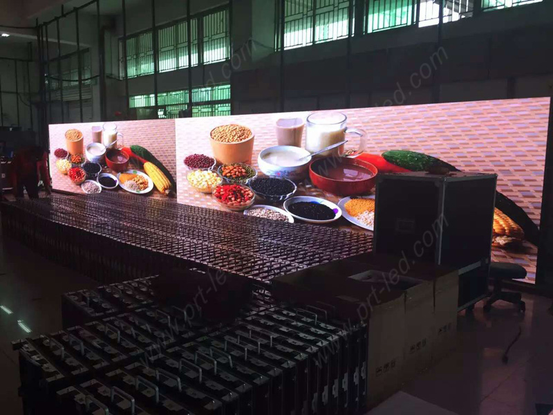 Indoor Rental P3.91 Full Color LED Display with 500*500mm Die-Casting Board