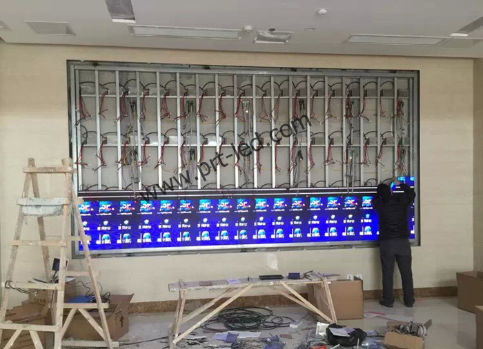 High Resolution P2.0 Indoor Full Color LED Module with 200X300mm Board
