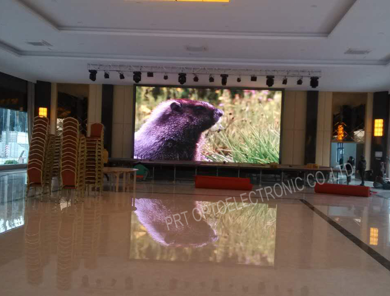 HD Full Color Video LED Sign (P4 indoor)