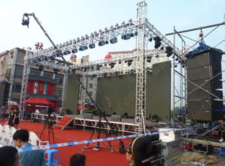 Classical Outdoor LED Display P10 with DIP346