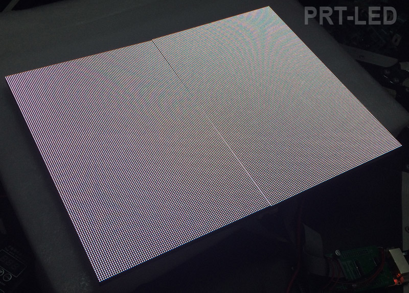 High Resolution 160000dots P2.5 Indoor Full Color LED Display Module (200*300mm)