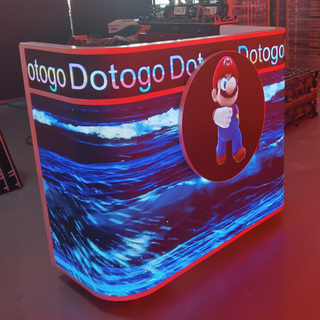 Indoor Full Color Rental Bar Curved Counter Screen Panel Reception 3D Advertising Flexible Display Video Floor Standing Digital Signage (P1.53 P1.86 P2.5)